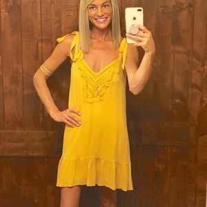 Heartloom “Sage Dress” in Honey from Revolve